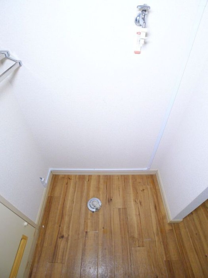 洗濯機置場 イーストアピアＢ