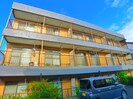 岡部マンションの外観