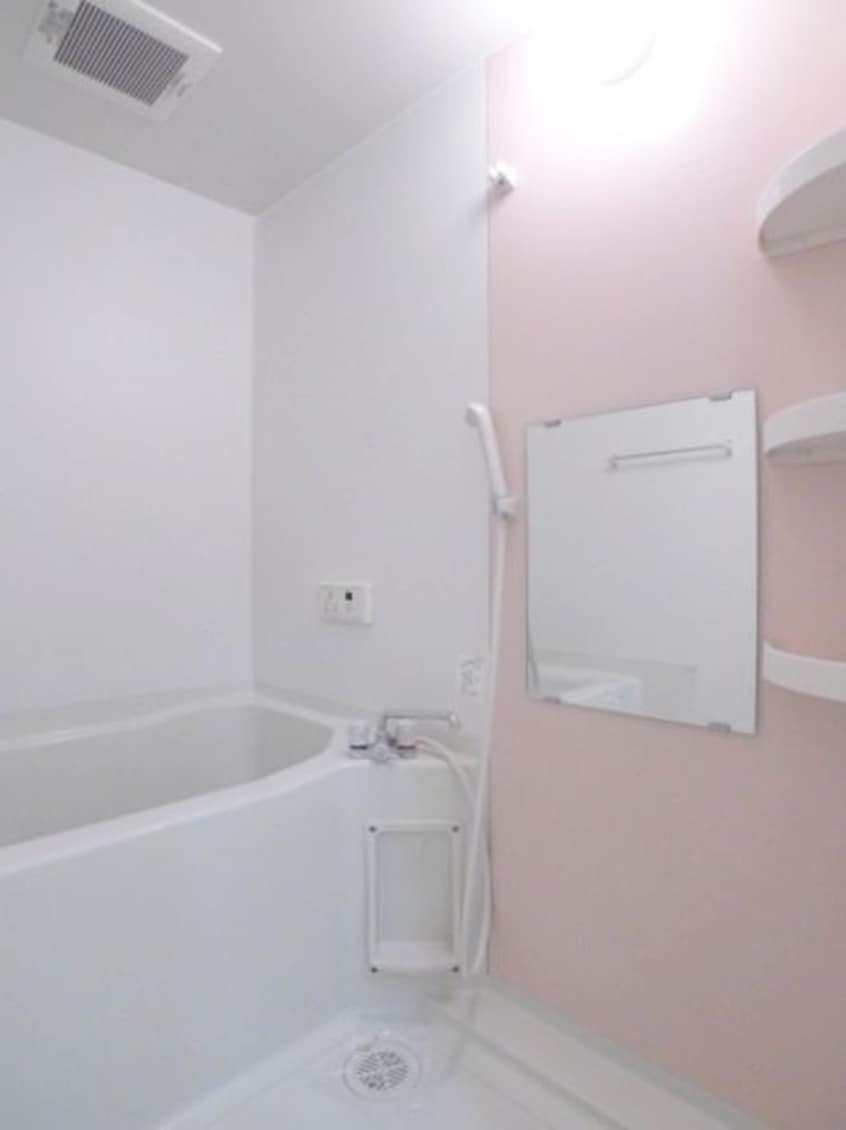 バス／シャワールーム等 LEO弐拾六番館