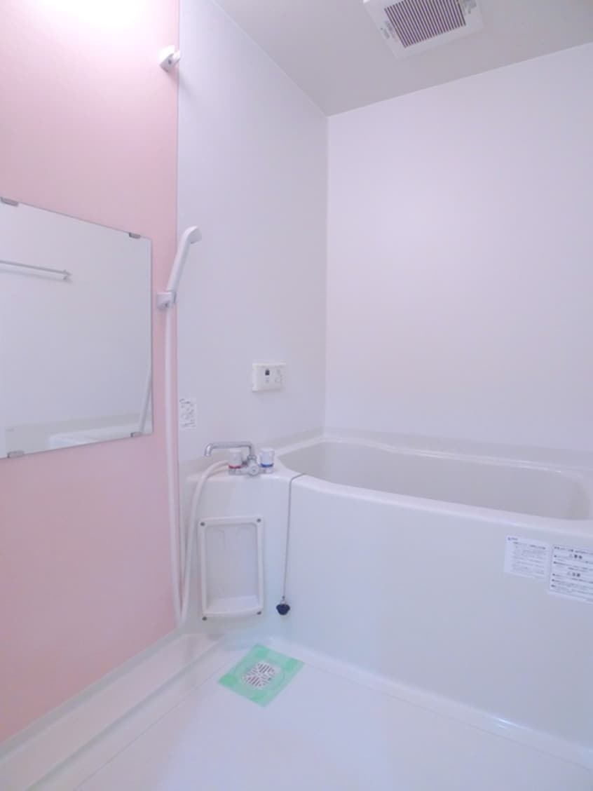 バス／シャワールーム等 LEO弐拾六番館