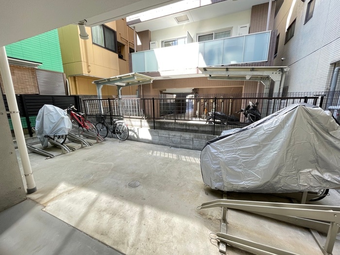 駐輪場 グランジット森下