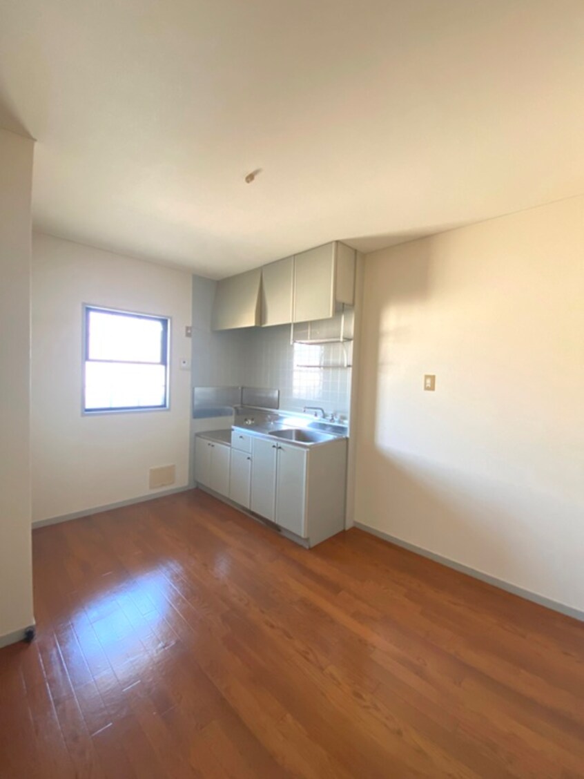 内観写真 ビ－ライン紅山