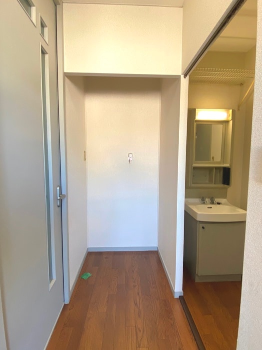 洗濯機置場 ビ－ライン紅山