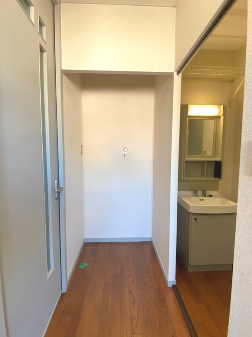 洗濯機置場 ビ－ライン紅山