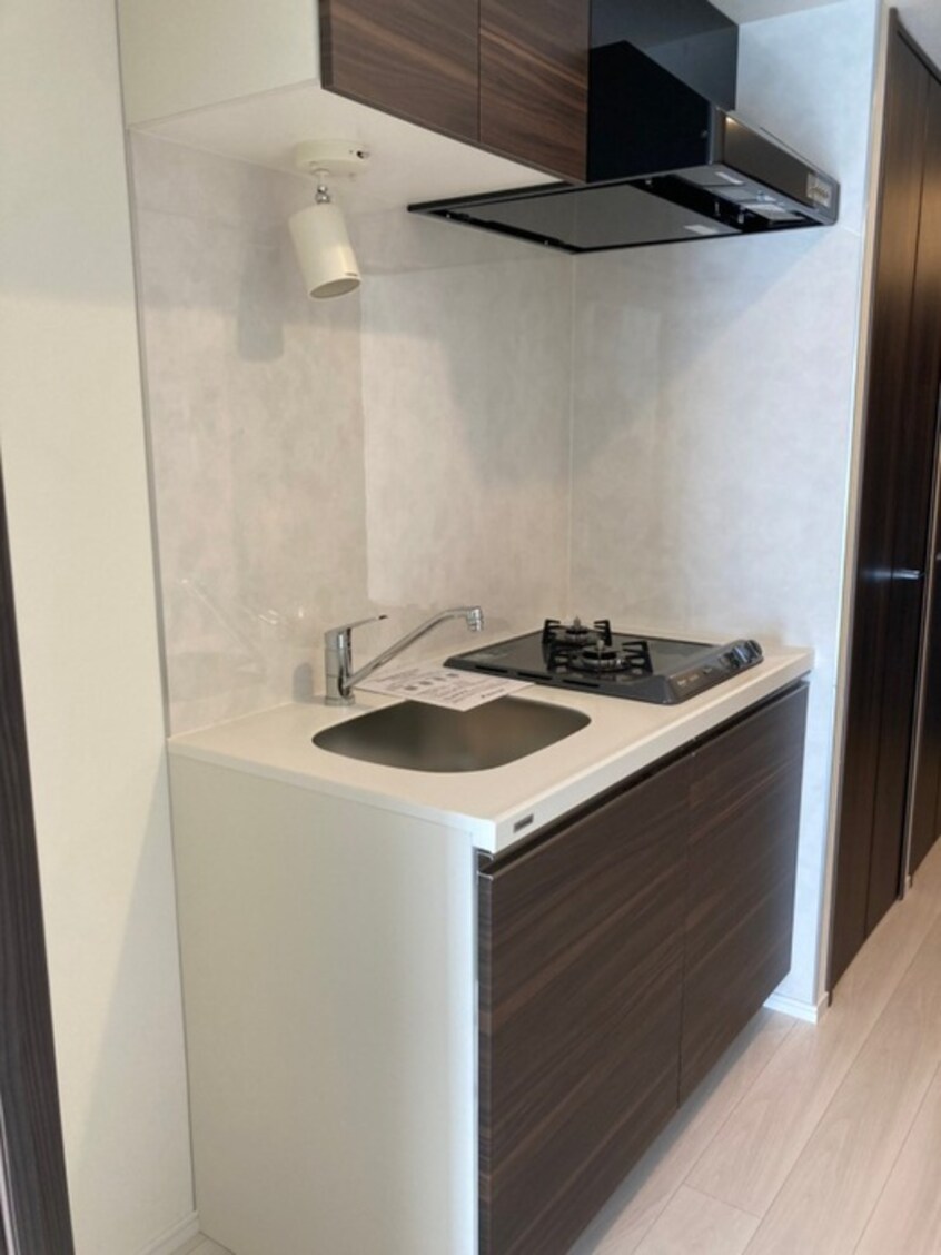 キッチン アイル　リーヴァ向島