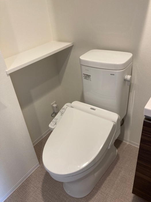 トイレ アイル　リーヴァ向島