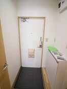 玄関 サンライフ．シバザキ