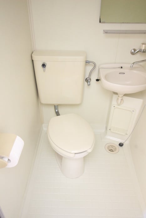 トイレ 幸常館