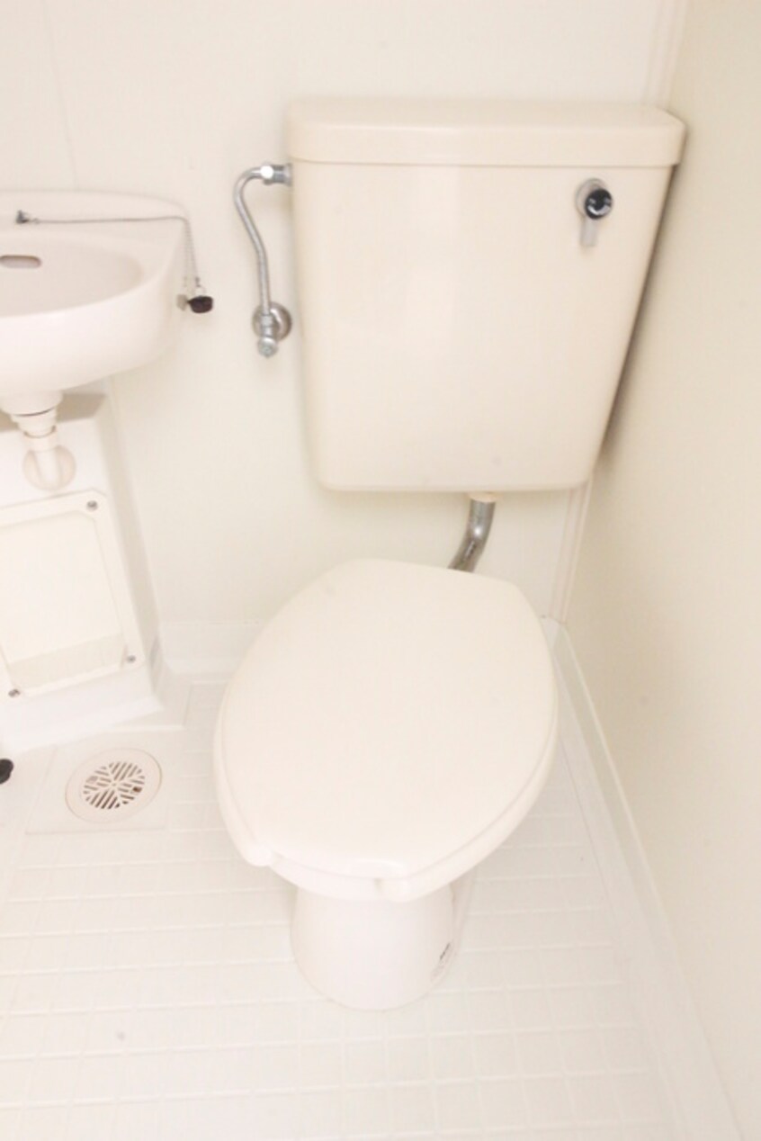 トイレ 幸常館