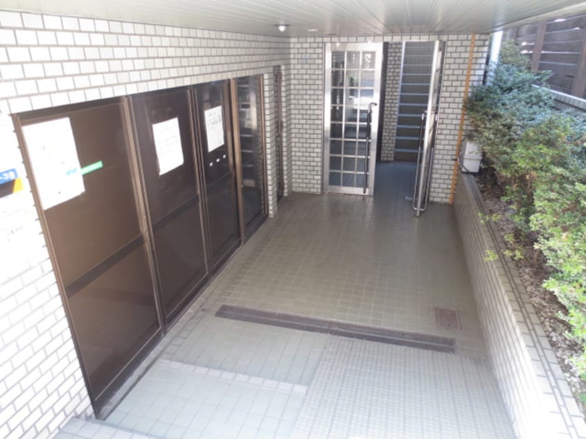 エントランス部分 立山ハイツ