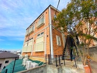 ﾊｰﾐｯﾄｸﾗﾌﾞﾊｳｽﾋﾙｽﾞ戸塚A棟