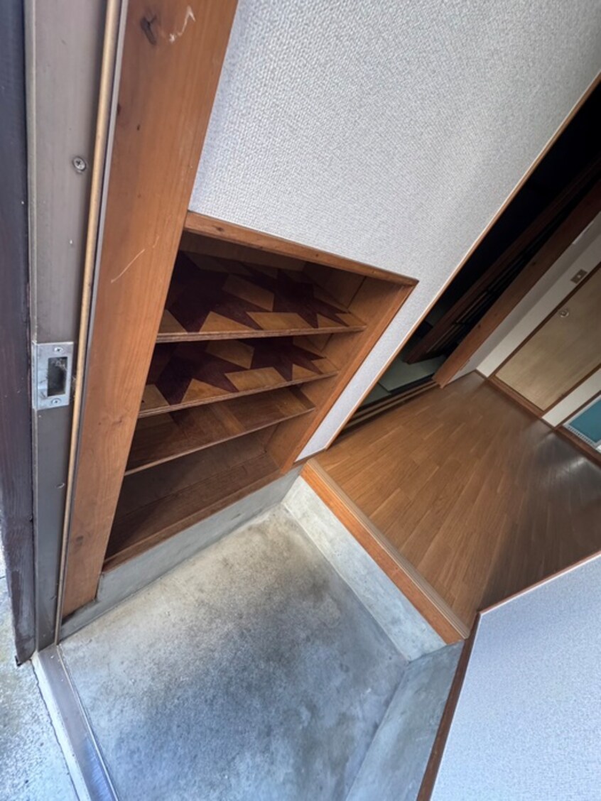 靴箱 コスモAoi戸塚