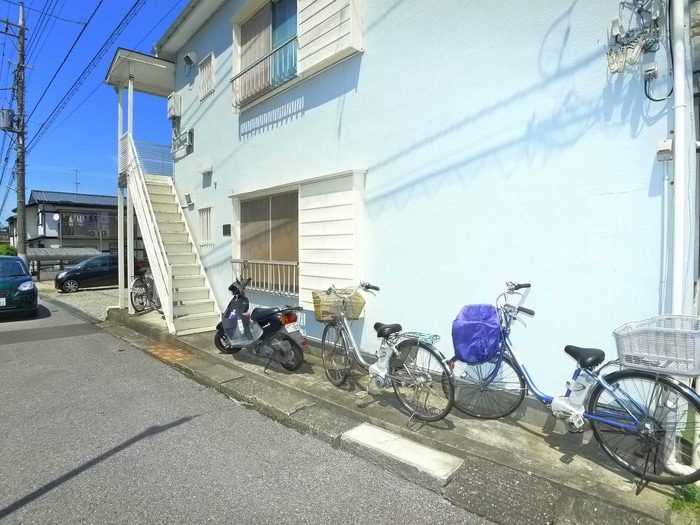 駐輪場 アーバンハイツ六実