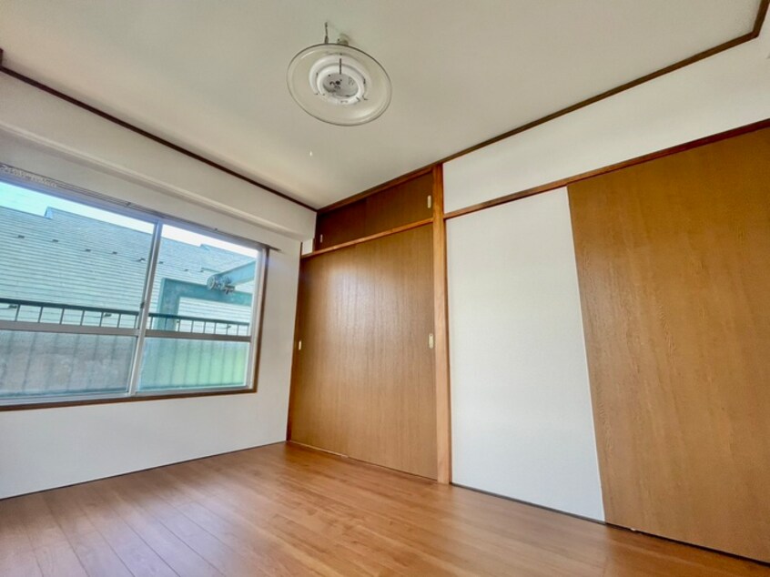 居室 コ－ポ二幸