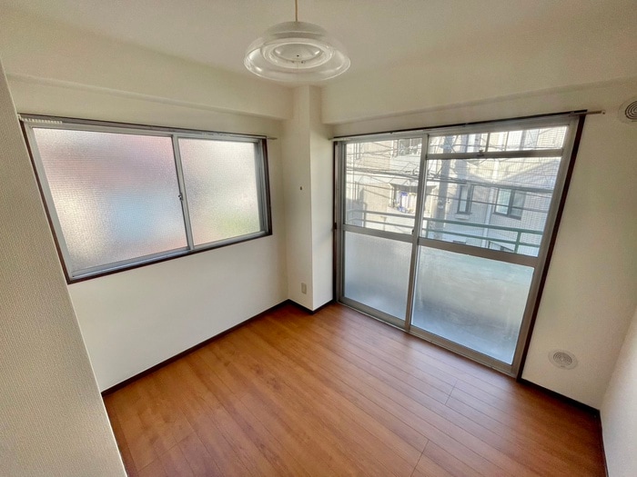 居室 コ－ポ二幸