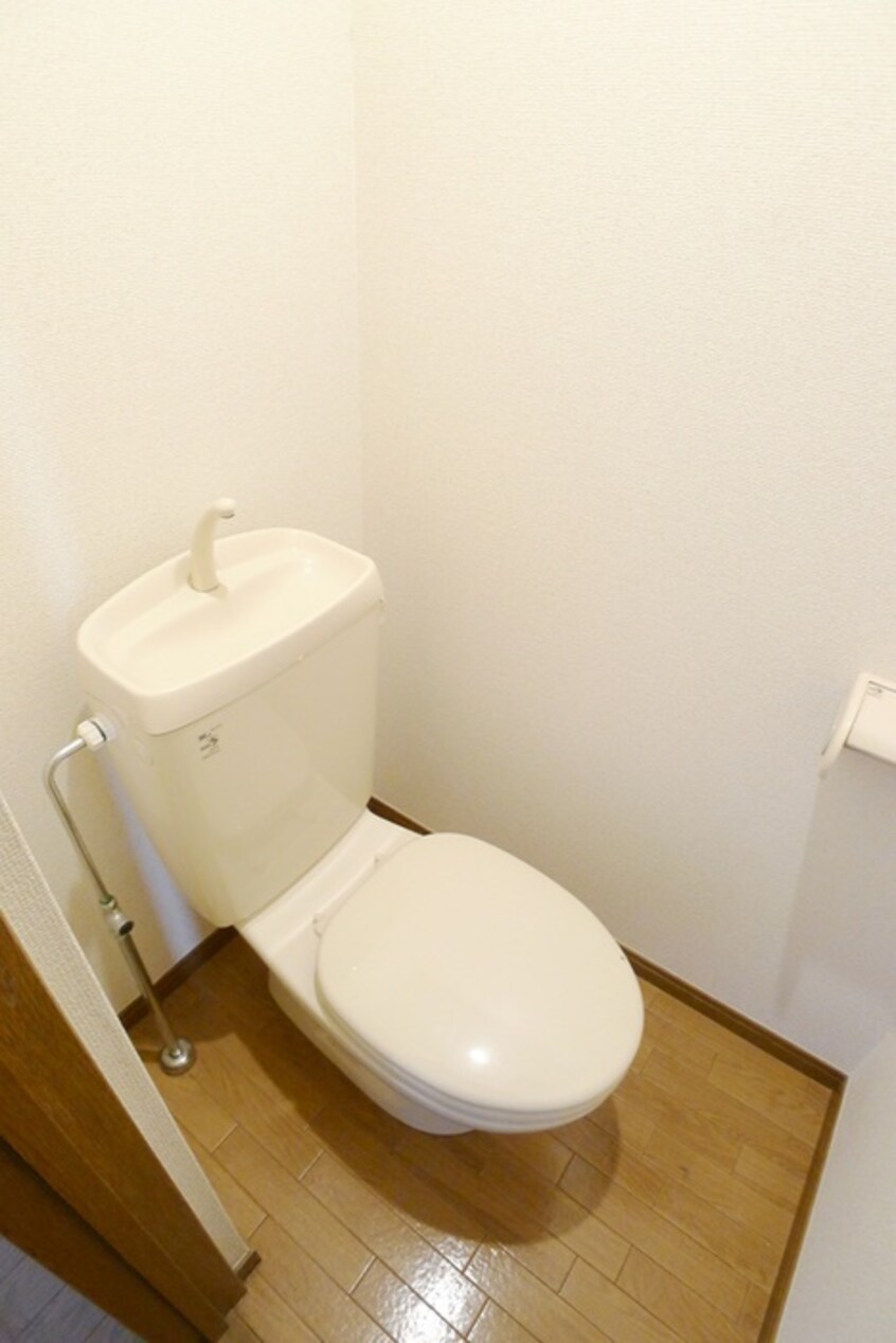 トイレ エステ－トピアＫ