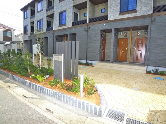 エントランス部分 カーサプリート