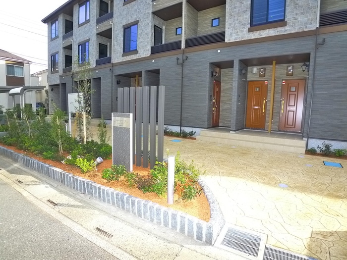 エントランス部分 カーサプリート