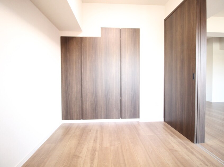 居室 ORSUS UMEJIMA