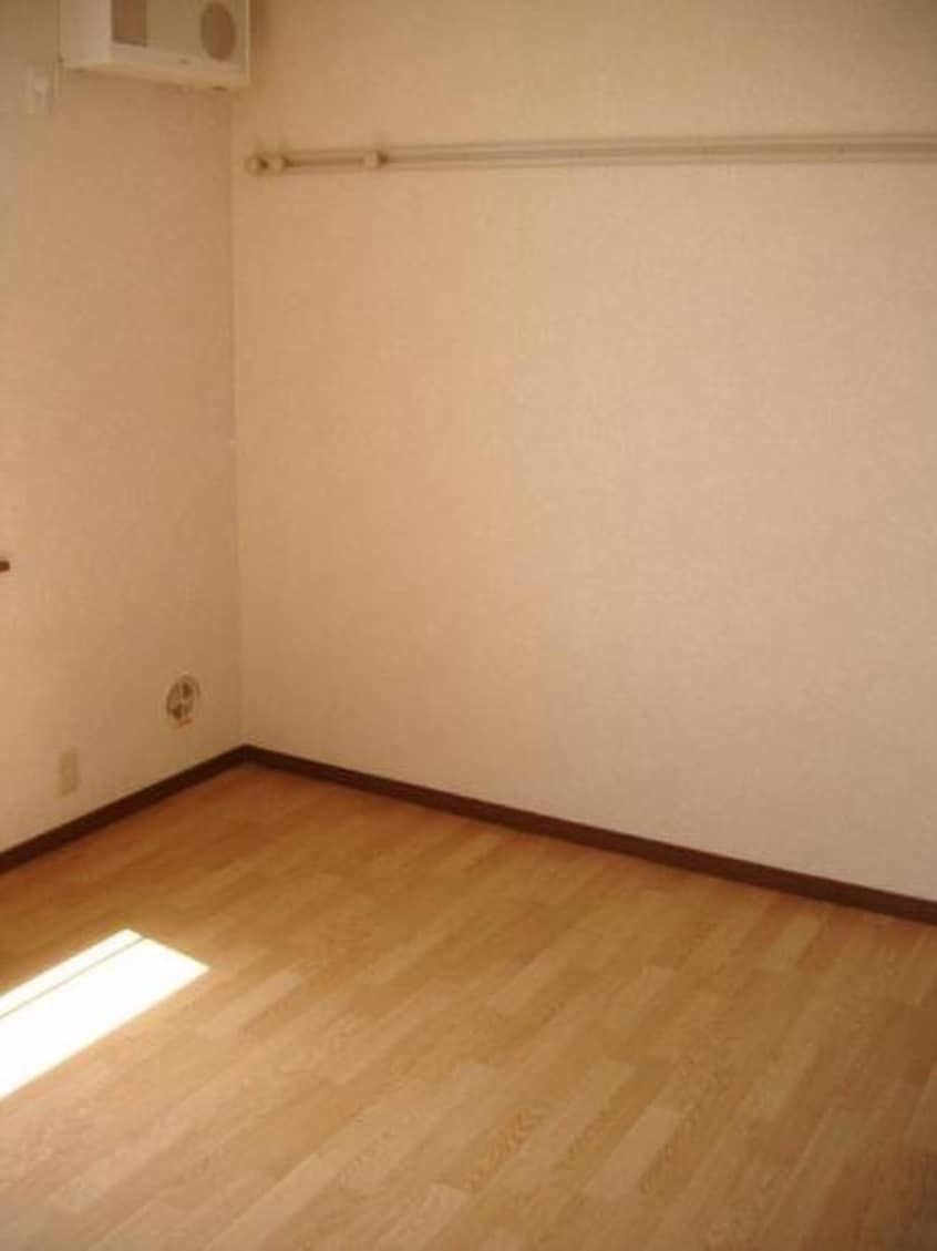 居室 エステ－ト南野