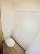 トイレ クレセントトミザワ