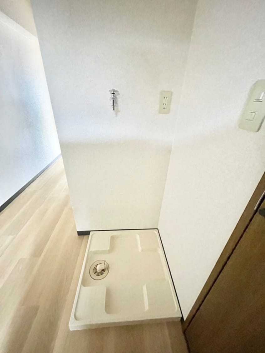 洗濯機置場 クレセントトミザワ