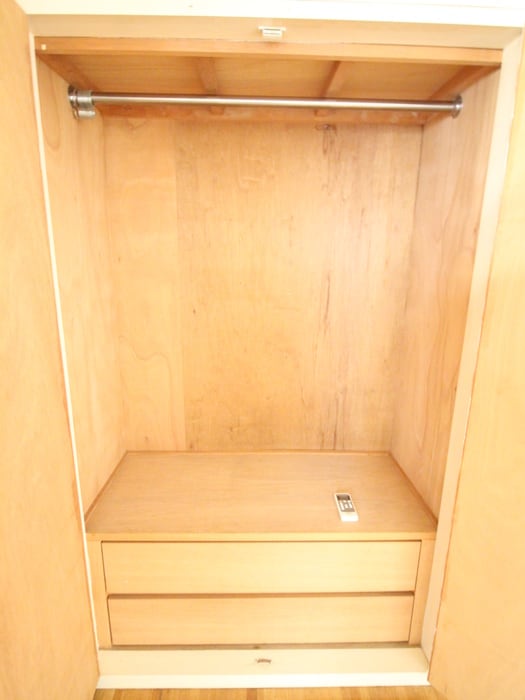 収納 センチュリ－ハイツ三徳