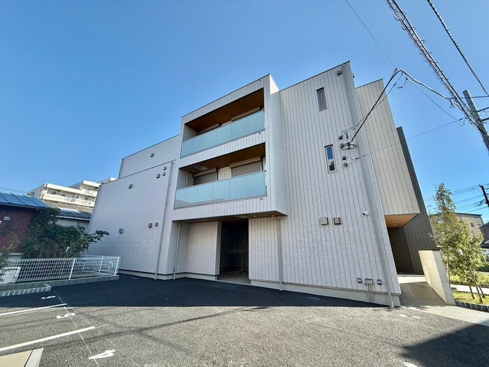 外観写真 フィカーサ横浜