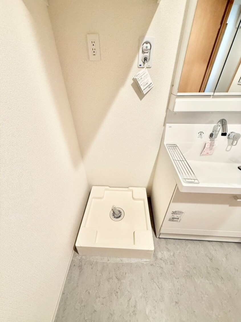 洗濯機置場 フィカーサ横浜