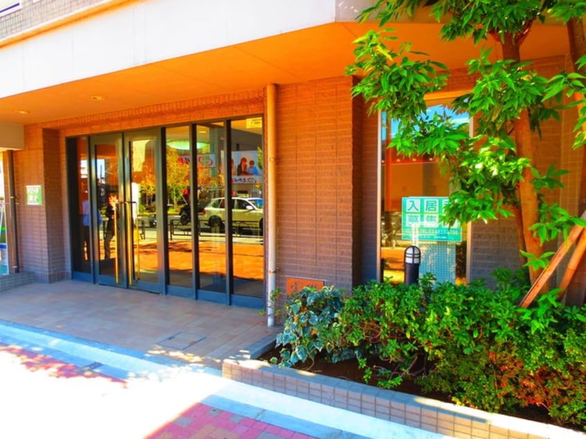 エントランス部分 ドミ－ル落合