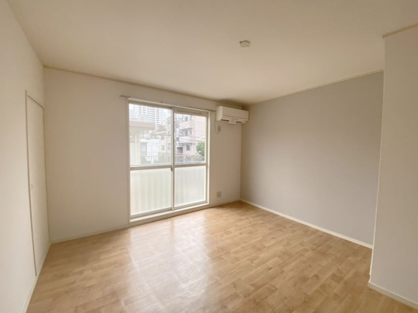 居室 ﾊﾟﾃｨｵK&T