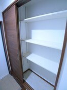 収納 フレア大門