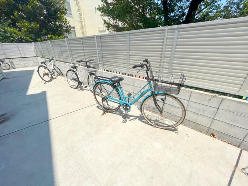 駐輪場 Nano上落合