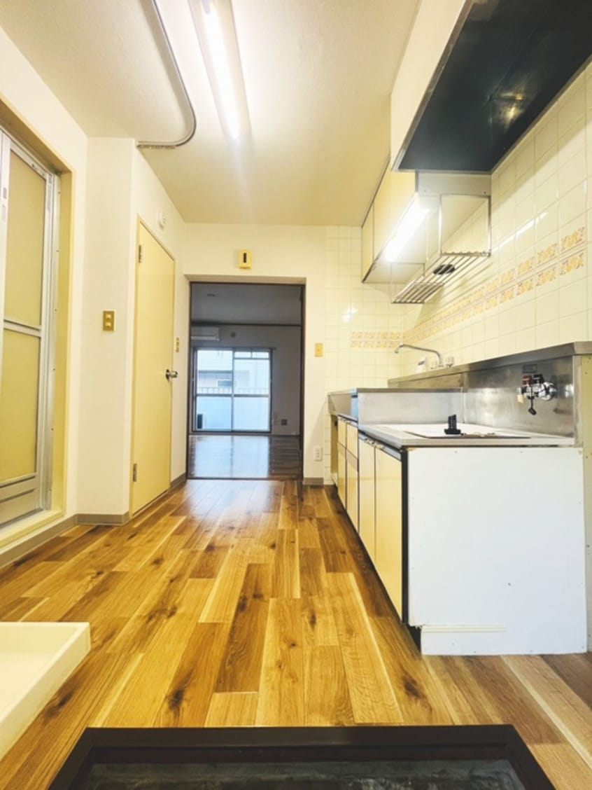 廊下 メゾンルミエ－ル