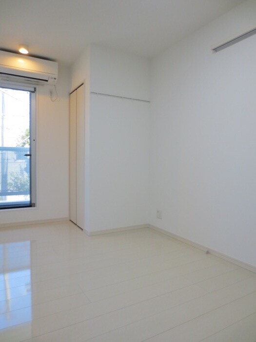 居室 ﾘｰｳﾞｪﾙﾎﾟｰﾄ横浜南太田