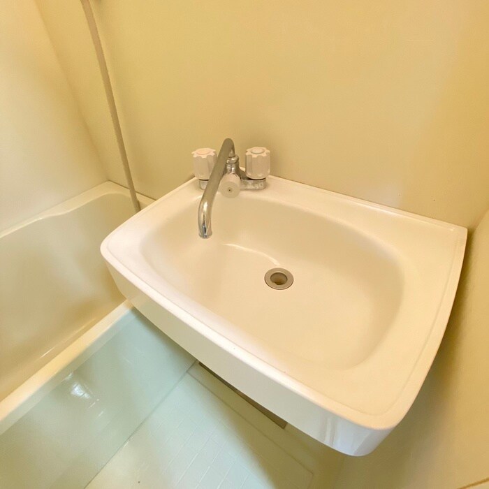 洗面 ﾘｰｳﾞｪﾙﾎﾟｰﾄ横浜南太田