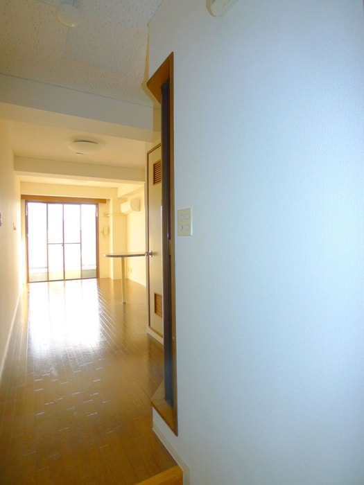 廊下 豊栄ビル