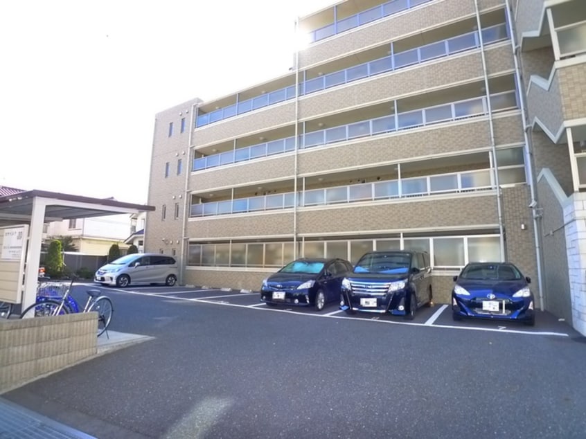 駐車場 カサベルテ