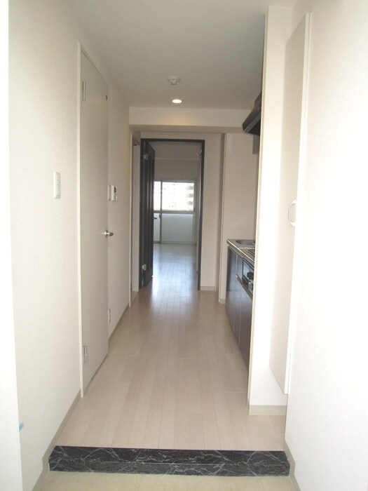 廊下 オズレ-ベル