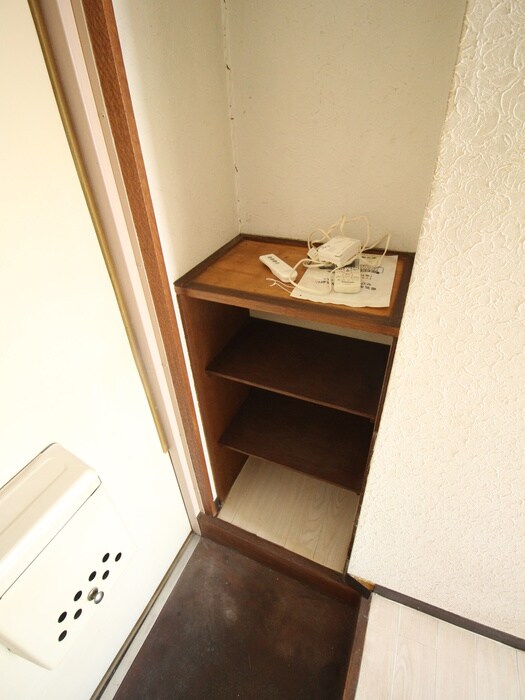 靴箱 ヴィラパピヨン