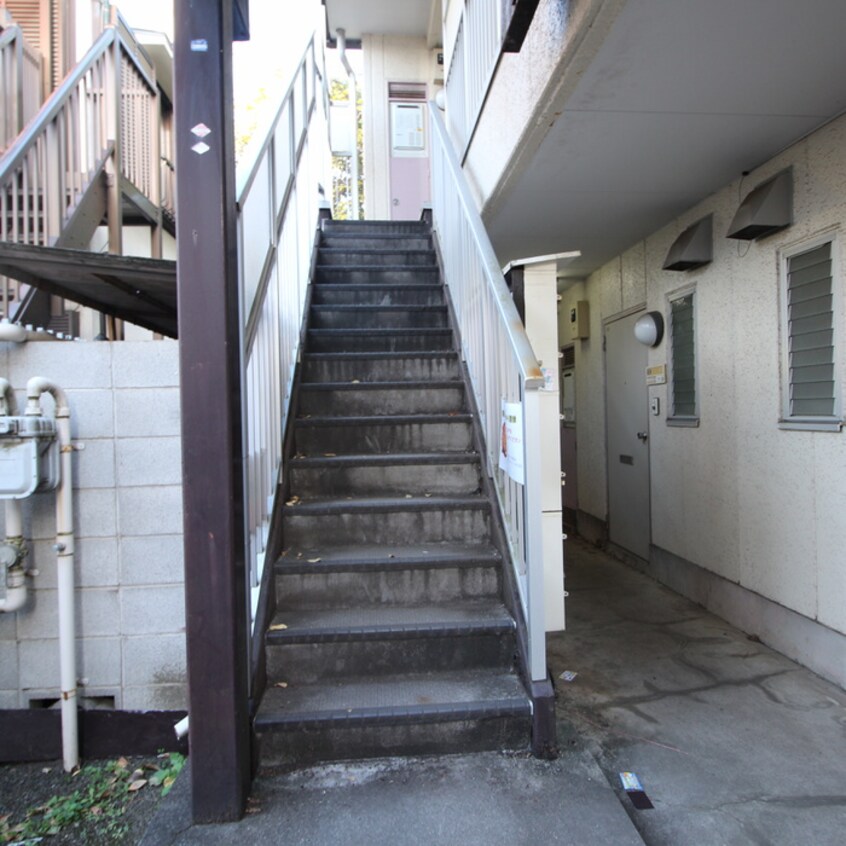 エントランス部分 ヴィラパピヨン