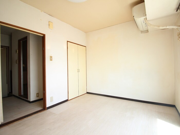 居室 ヴィラパピヨン