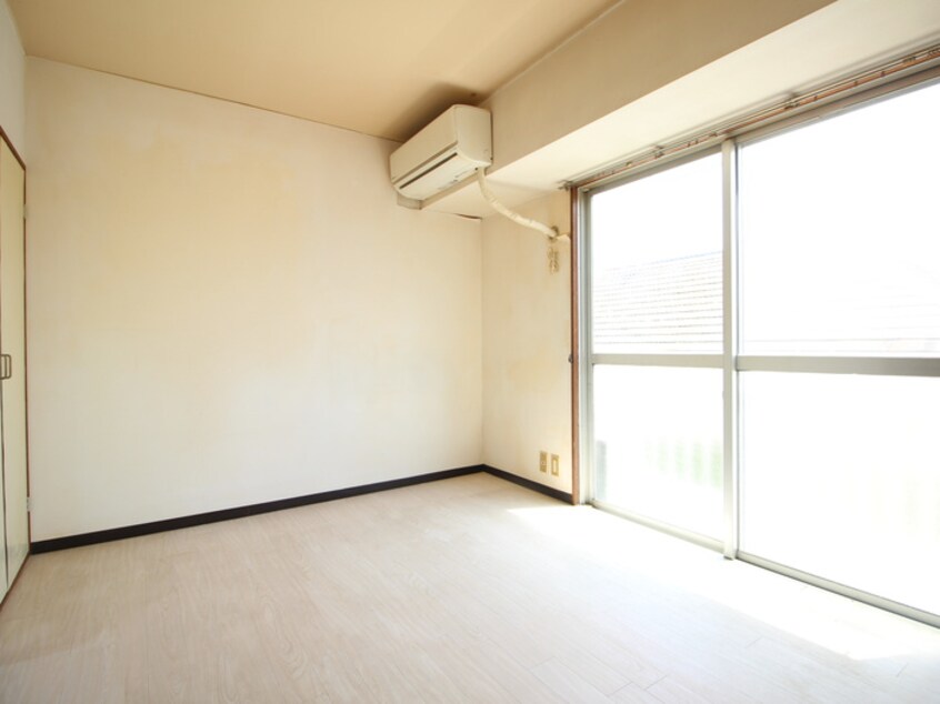 居室 ヴィラパピヨン