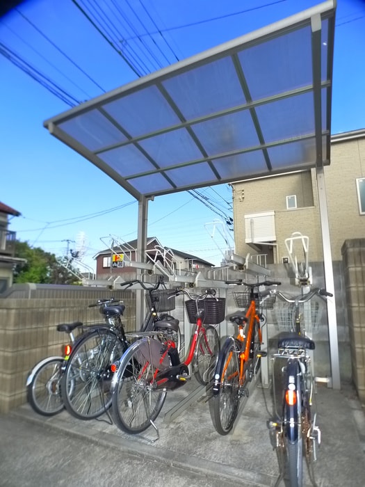 駐輪場 クレアール西新井