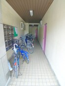 エントランス部分 イズミハイム