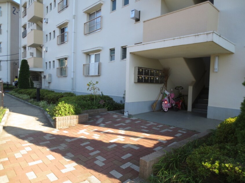 エントランス部分 宮向団地２街区８号棟(503)