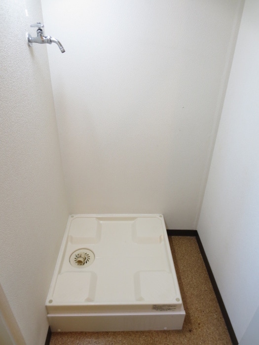 洗濯機置場 宮向団地２街区８号棟(503)
