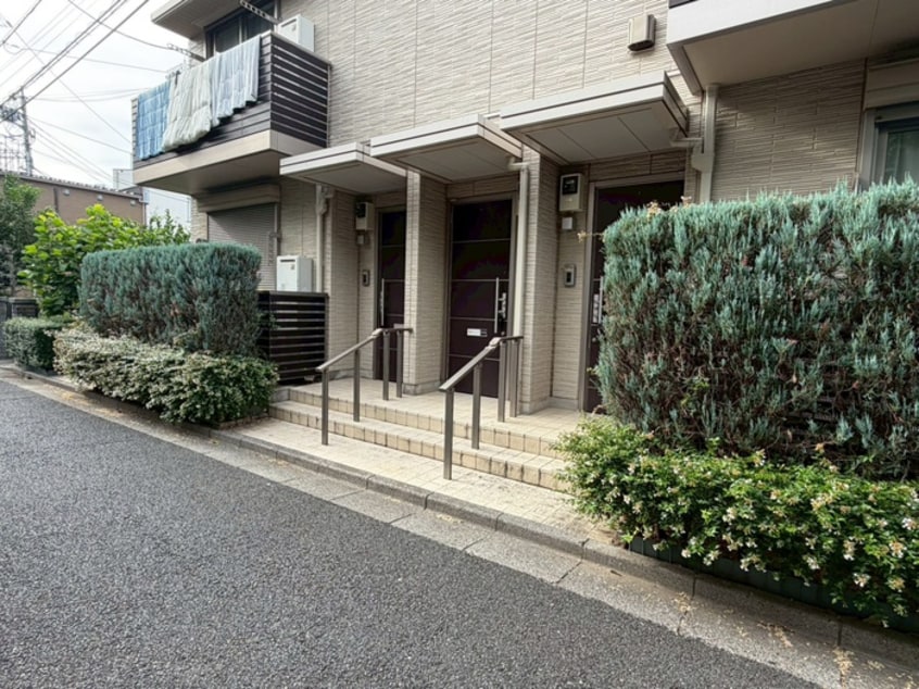 エントランス部分 アポロ富藤Ⅲ