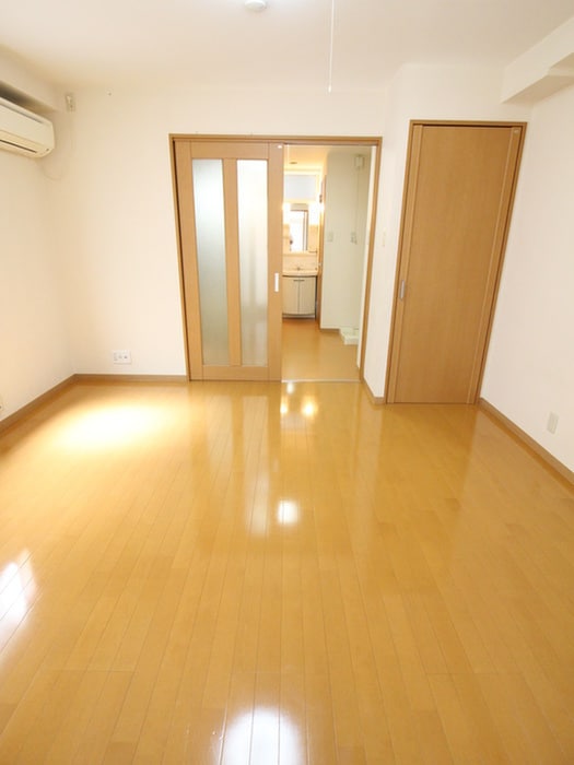 居室 高橋マンション　１階