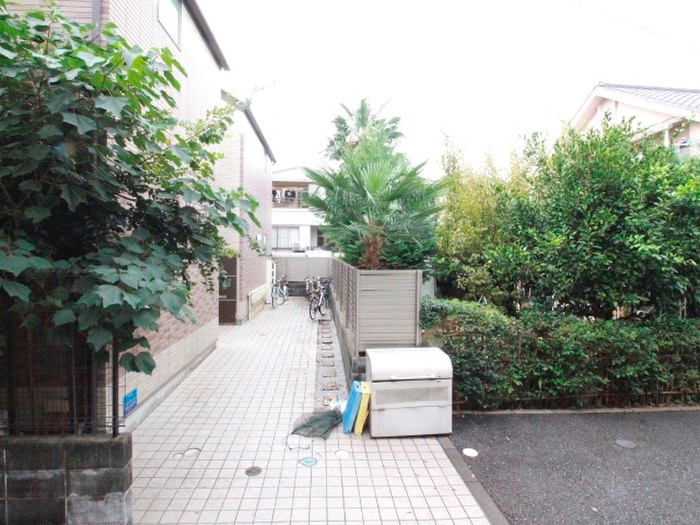 室内からの展望 セジュ－ル永福町